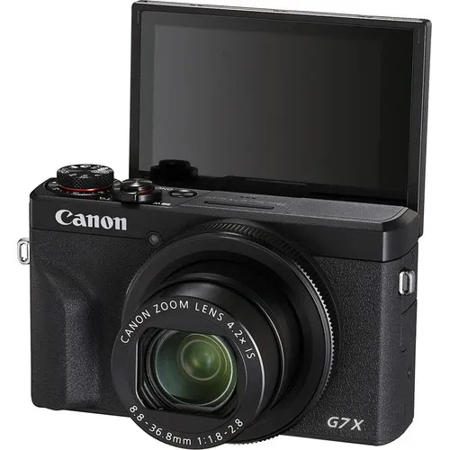 Versatile Zoom Lens